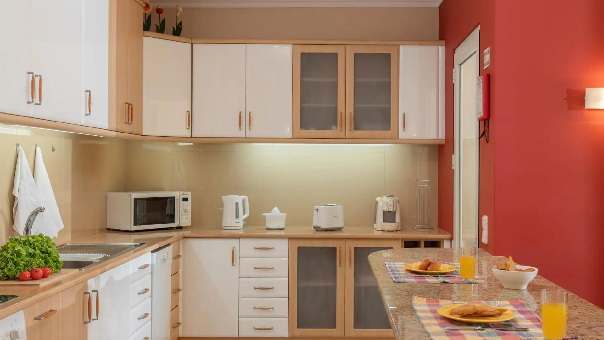 בית נופש פורטו סנטו Casa Do Ribeiro Salgado By An Island Apart פורטוגל